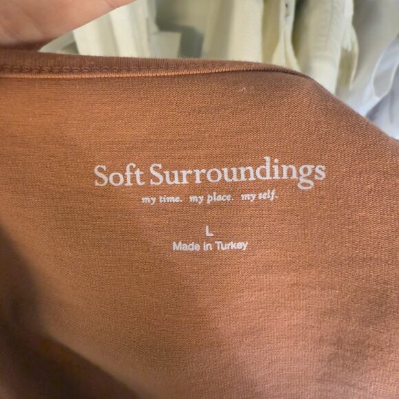 Soft Surroundings Women's Size L Clay Faux Wrap Top w/ Side Button Detail #3420 - Picture 7 of 9